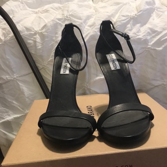 Steve Madden Stecy Heels - Picture 2 of 5